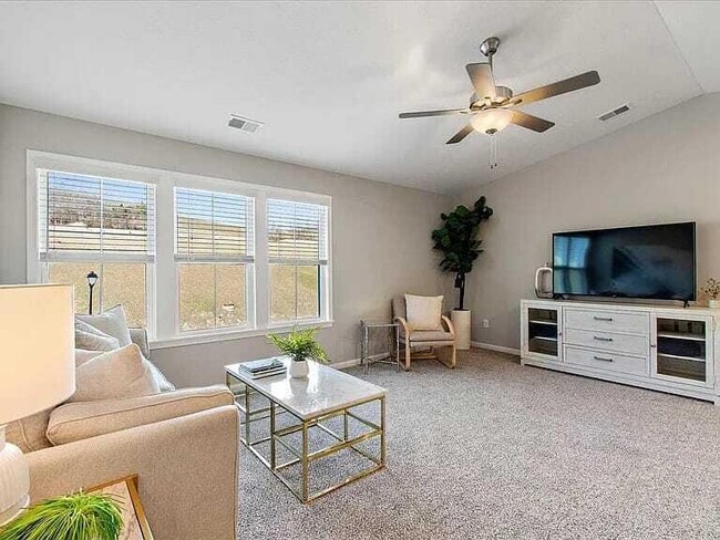 Building Photo - 4728 Bentwood Hills Dr