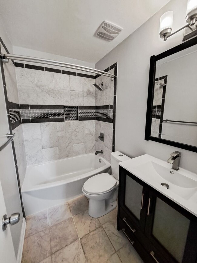 Building Photo - 11731 Brookeville Landing Ct