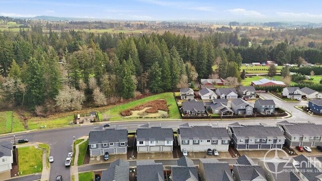 Building Photo - 18212 NE 47th Ave