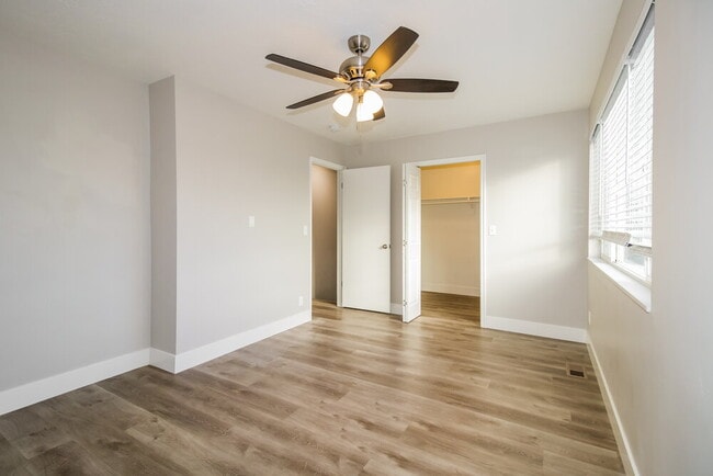 Building Photo - 4345 S 700 W