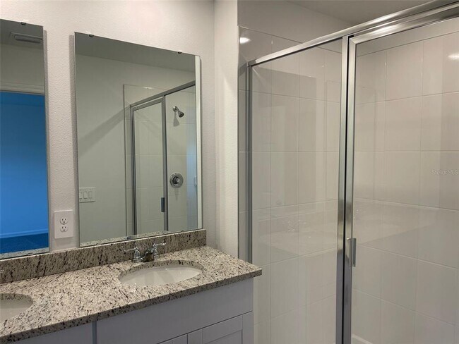 Building Photo - 16447 Bird of Paradise Ave