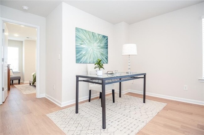 Building Photo - 4551 High Rdg Ct