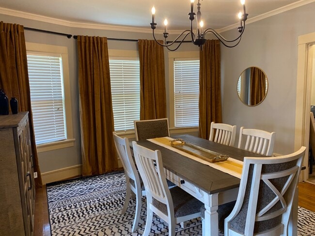 Building Photo - 322 N New Madrid St