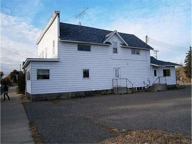 Building Photo - 118 Spring St