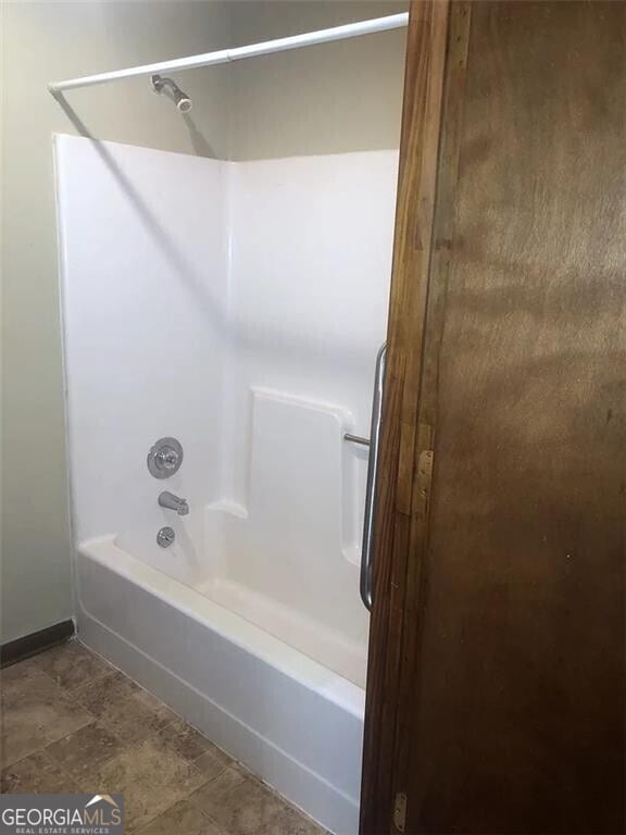 Building Photo - 124 Evergreen Trail SE