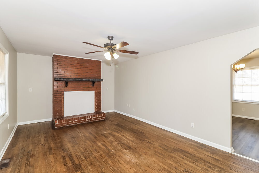 Building Photo - 454 New St