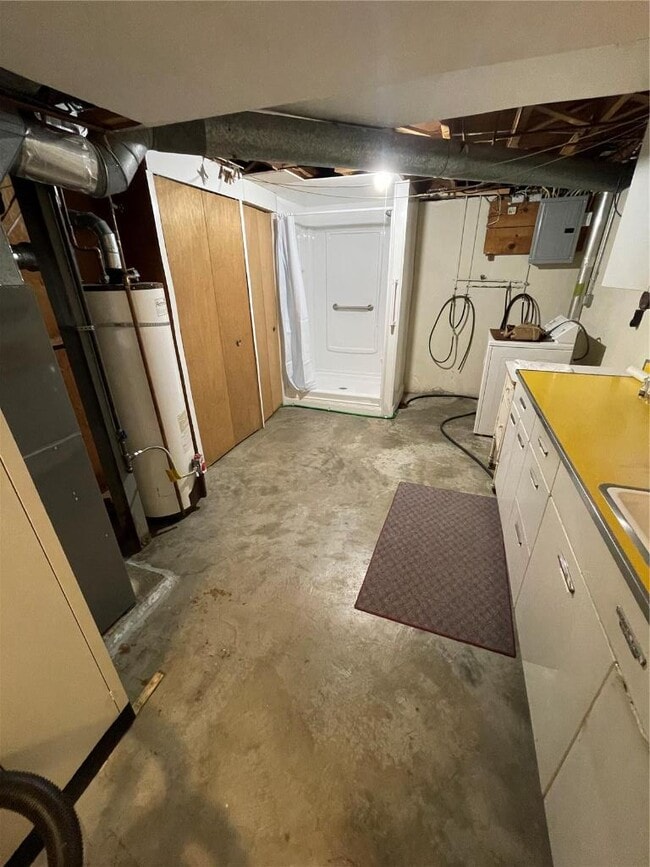 Building Photo - 433 Essen Ln