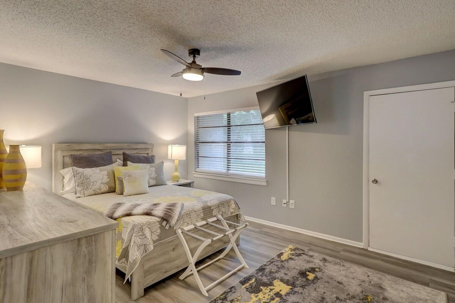 Building Photo - 400 William Hilton Pkwy