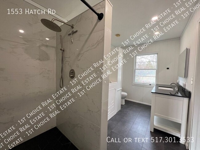 Building Photo - 1553 Hatch Rd