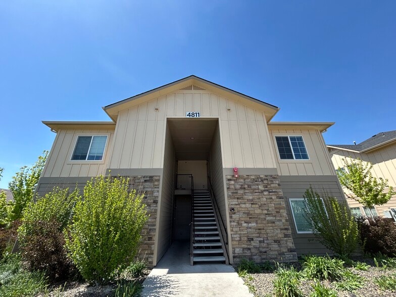 Building Photo - 4811 Continental Ln