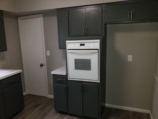 Building Photo - 13205 Craig Ave