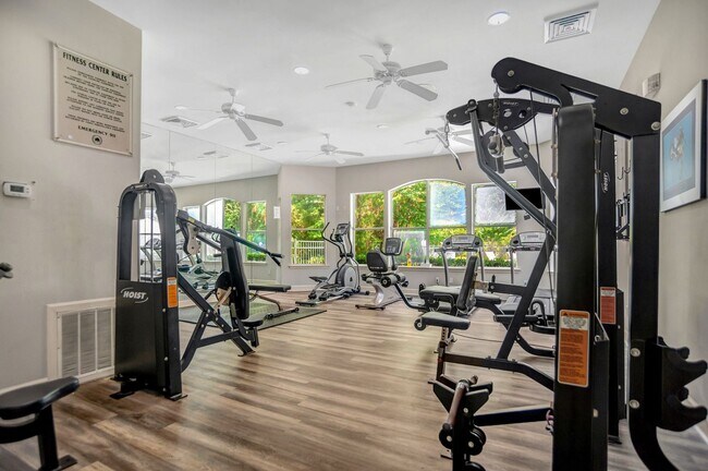 Building Photo - Lovely First Floor Condo at Plantation Point