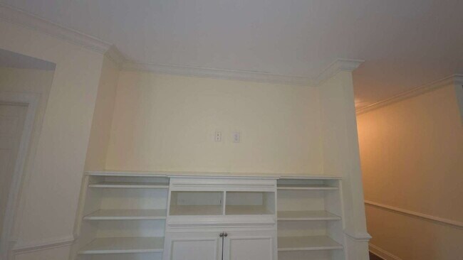 Building Photo - Resort Living. Fort Bragg Close. This is the One.