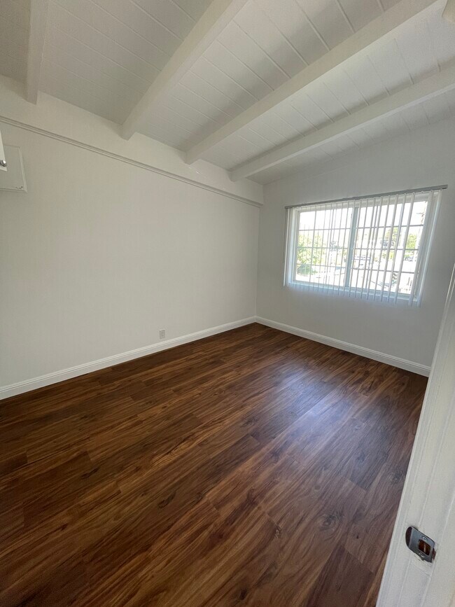 Bedroom 1 - 1600 N Verdugo Rd