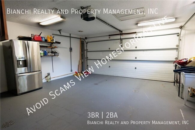 Building Photo - 3015 48th Ave Dr E
