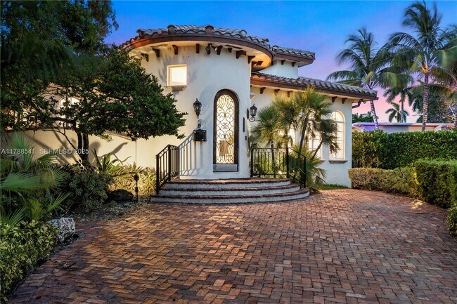 Building Photo - 1223 Jackson St