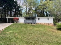 Building Photo - 3030 Mangum Dr