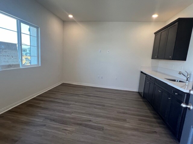 Studio Living area - 7318 Chetco River St