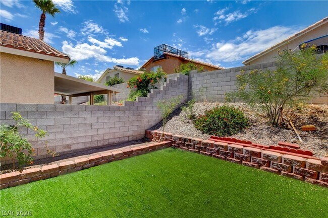 Building Photo - 3557 Sedwick Dr