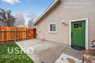 Building Photo - 3369 Zenobia Way