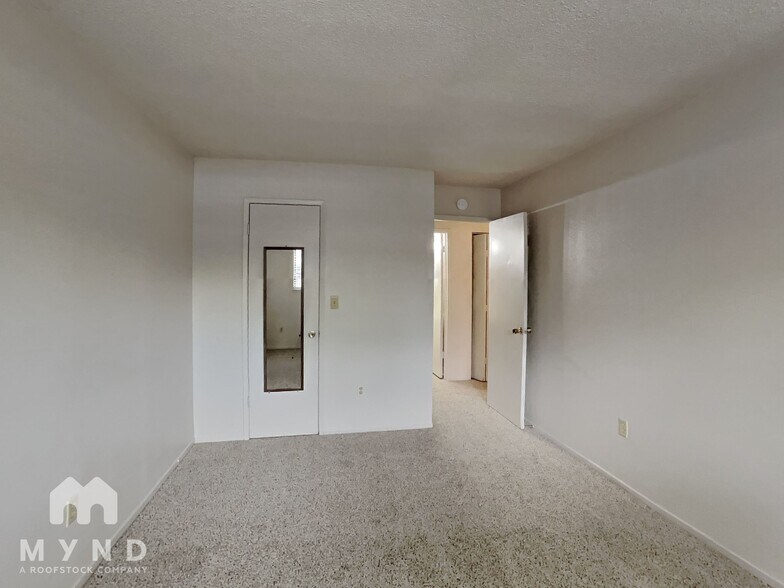Building Photo - 2197 Kietzke Ln
