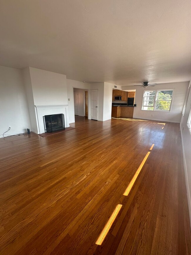 Building Photo - Mt Helix - Beautiful 3 bedroom 1.5 bathroom