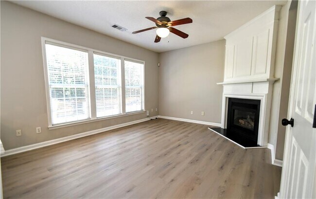 Building Photo - 3905 Timbercreek Cir