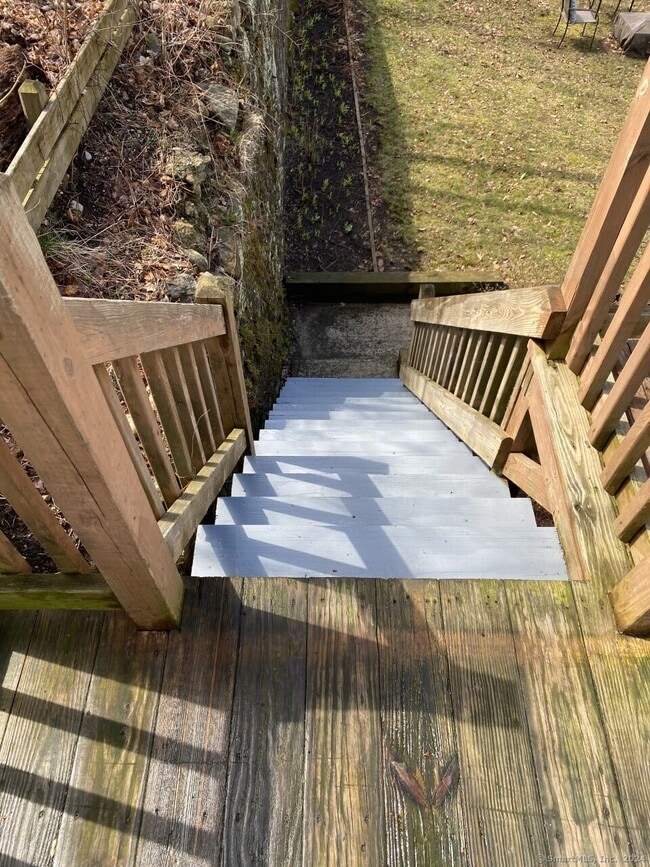 Building Photo - 21 S Division St