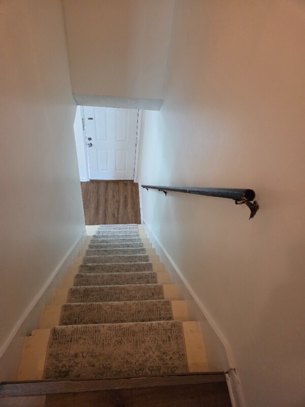 Building Photo - 1511 Medland Rd NW