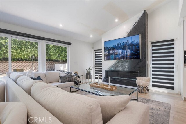 Building Photo - 17043 Gunther St