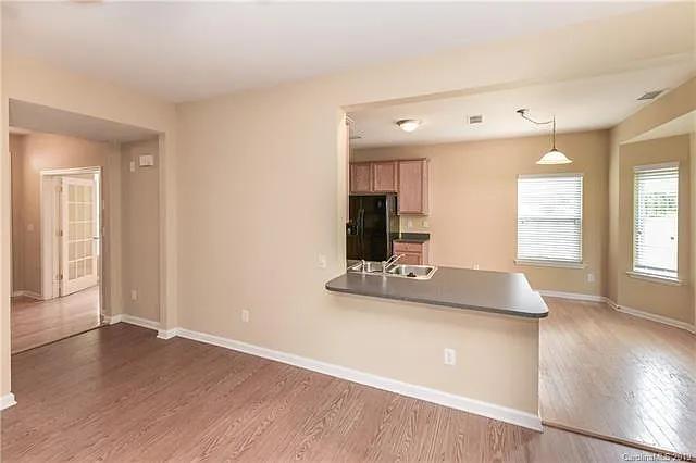 Building Photo - 3320 Crutchfield Pl