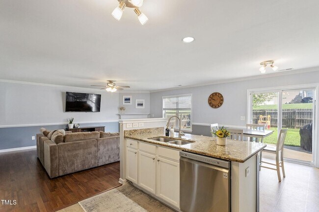 Building Photo - 110 Bray Dr