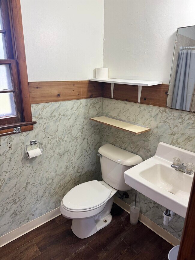 Building Photo - 7528 US-51