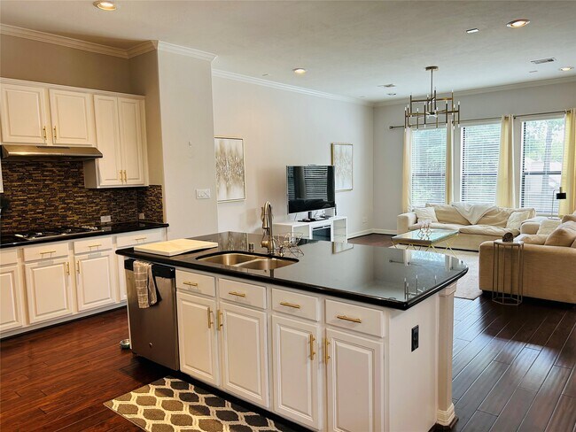 Building Photo - 2746 King's Retreat Cir