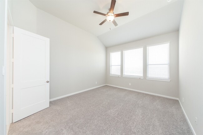 Building Photo - 2131 Wisteria Cove Dr