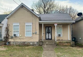 Building Photo - 3 Bedroom Near Downtown! Section 8 OK!