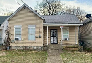 Building Photo - Move in now and pay NO RENT for the rest o...