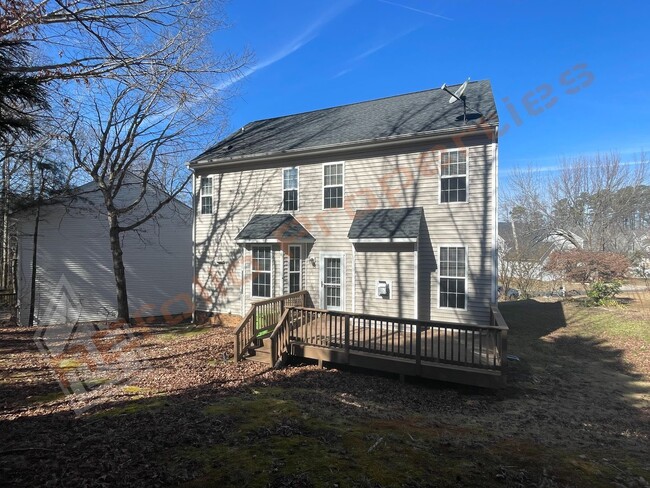 Building Photo - Freshly Painted 4-Bedroom Home with New Ca...