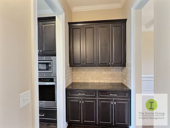 Building Photo - 6 bed, 3.5 bath in Prattville!