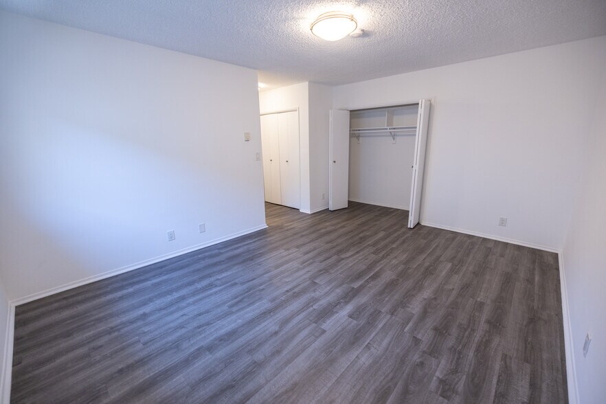 Building Photo - 1737 Glendon Ave