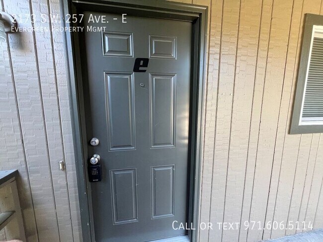 Building Photo - 2173 SW 257th Dr