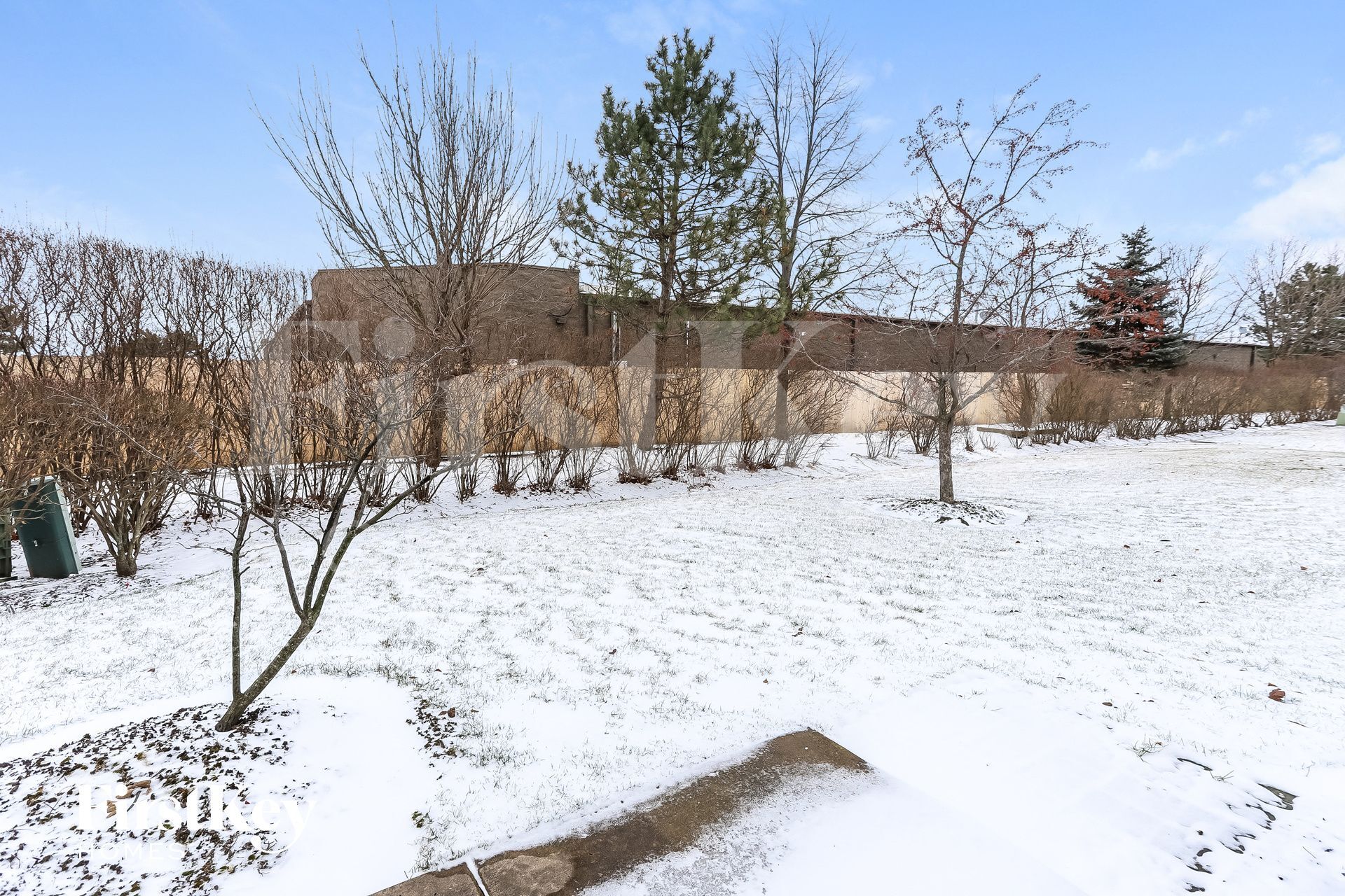 Building Photo - 7215 Bradley Dr