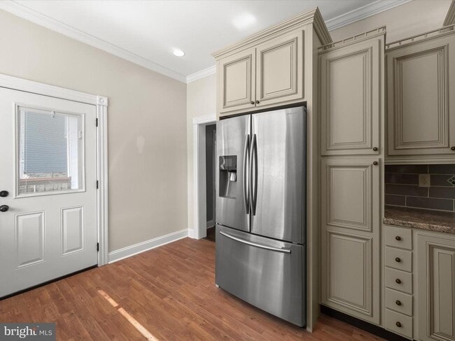 Building Photo - 13 N Allegany St