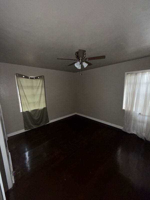 Building Photo - 3018 Oak Forest Dr