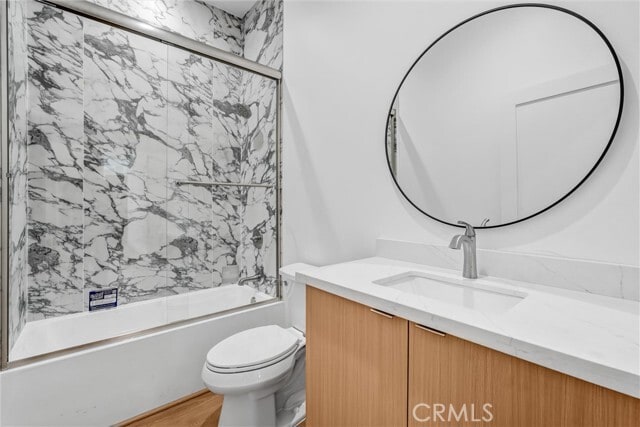 Building Photo - 18223 Chatsworth St