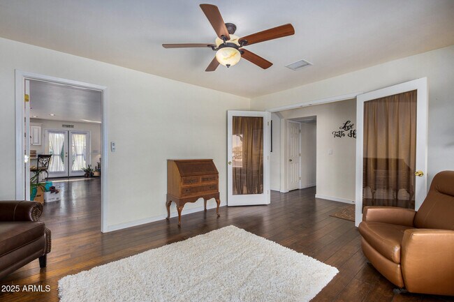 Building Photo - 18006 N Villa Rita Dr