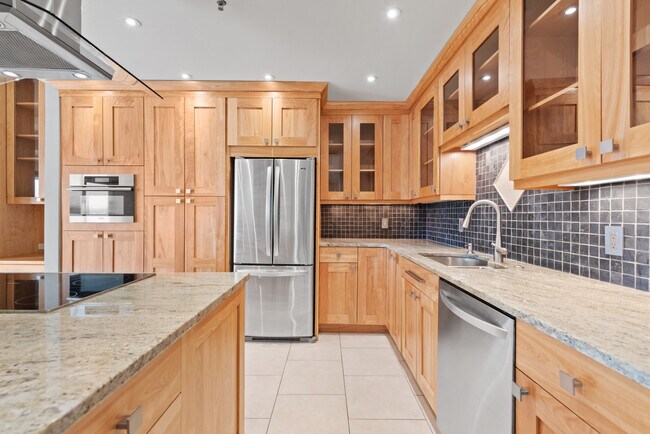 Building Photo - 2515 Boston St