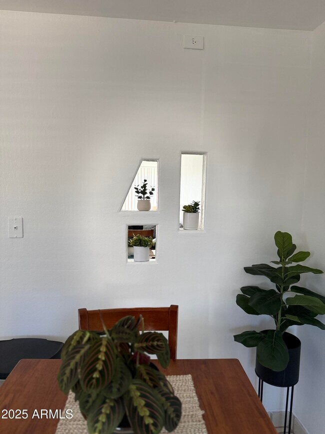 Building Photo - 4630 N 68th St