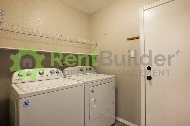 Building Photo - CALL US TODAY AT (505) 808-6467 TO SCHEDUL...
