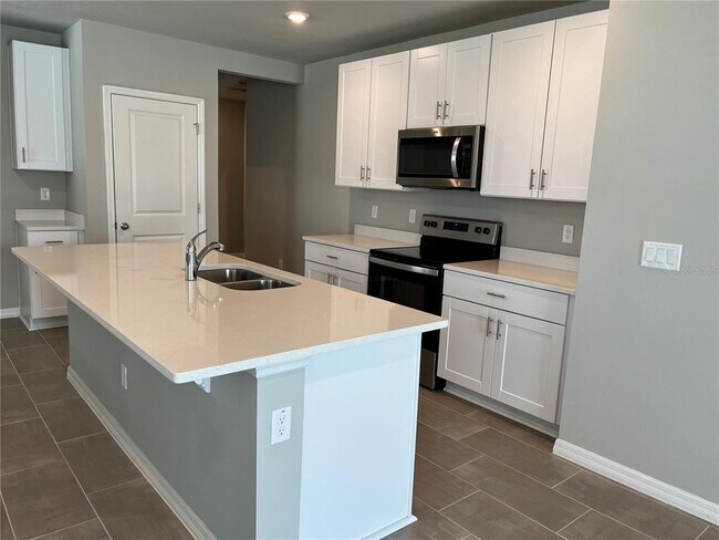 Building Photo - 34823 Telluride Ln